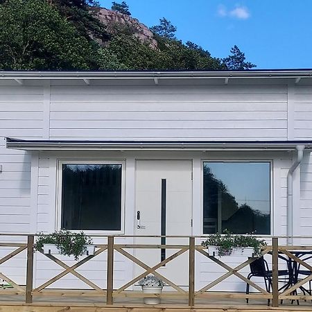 Havsnaera Stuga Klovedal Exterior photo